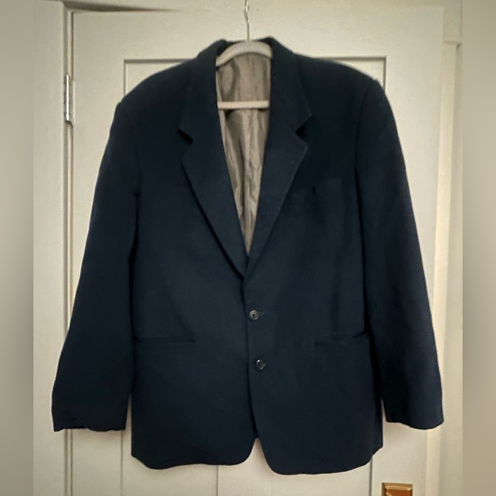 Hunt Club Men’s Navy Blazer – Size 42 Reg– Lambswool & Cashmere– Made in Canada